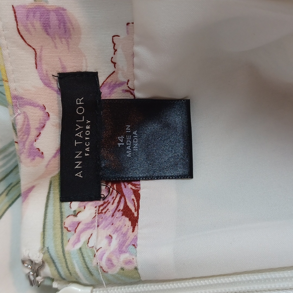 Ann Taylor Floral Print Skirt - Picture 8 of 10